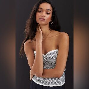 ‼️RARE‼️🎸ANTHROPOLOGIE🎸🔥NWT🔥Smocked Sweetheart Tube-Top in White— L